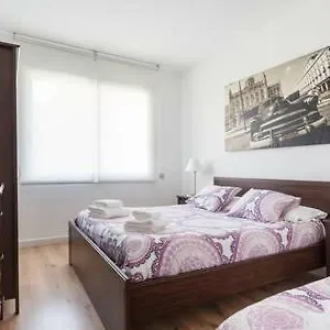 Piso Zona Plaza España, Junto A Montjuic, Apartamento Barcelona